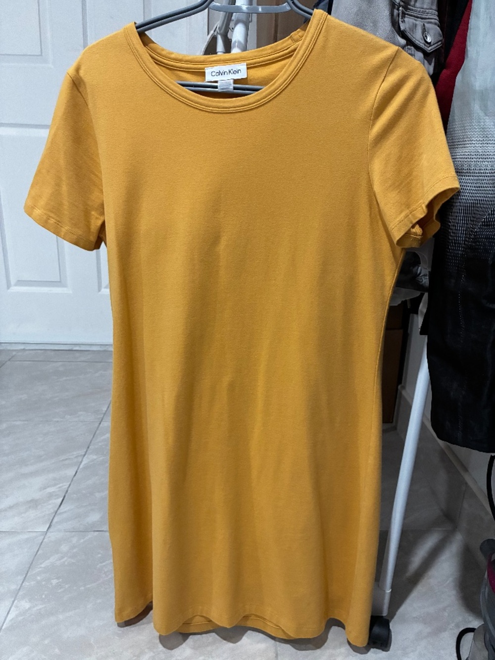 Dress Calvin Klein, M